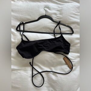 SKIMS Swim Micro Scoop Bikini Top in Onyx